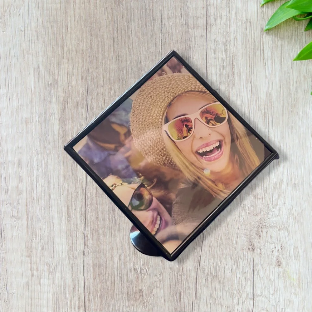 Plastic Rotating Photo Cube - Picture 2 of 4